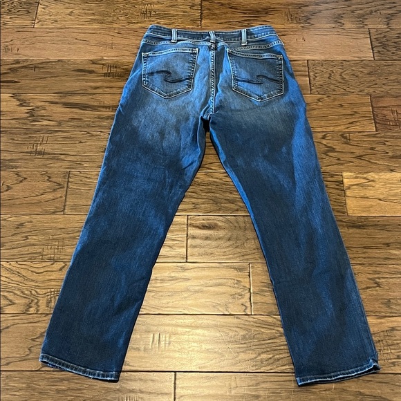 Silver Jeans Avery Straight High Rise Size 32 - Picture 2 of 16